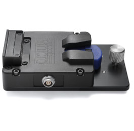 Bebob VMM micro V-Mount and Bolfix Bebob Plate showcased on white background. 