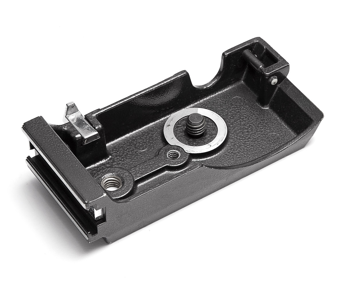 Bolex BASOU flat base adapter for round base H8/H16 with matte box mount.